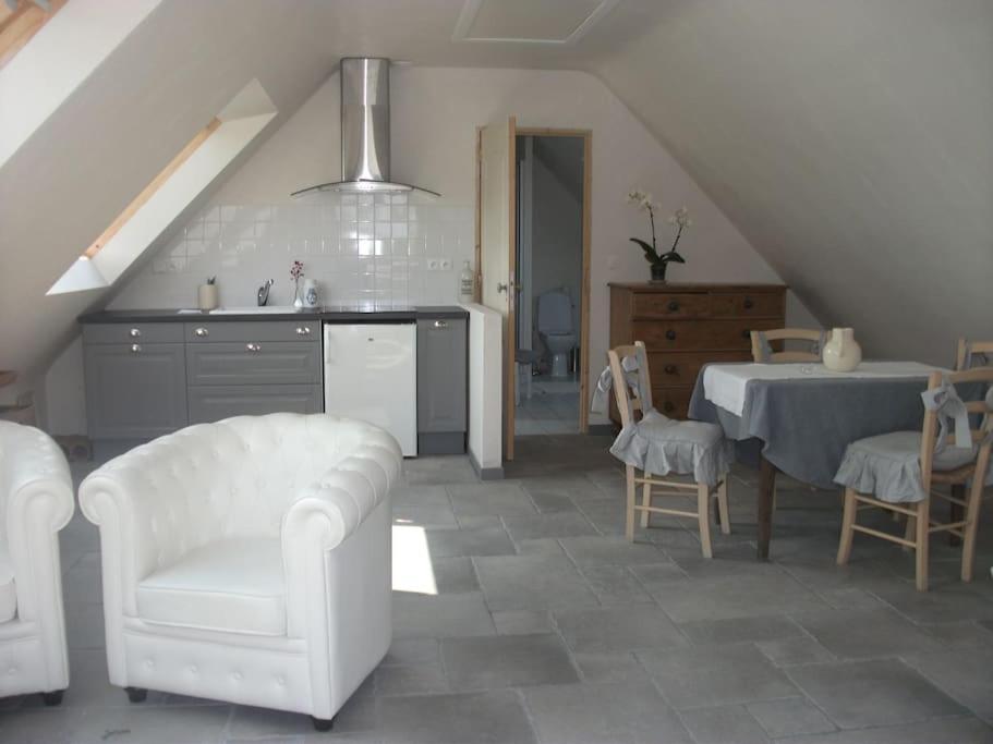 Terrasse, Campagne Et Mer Troguery Exterior foto